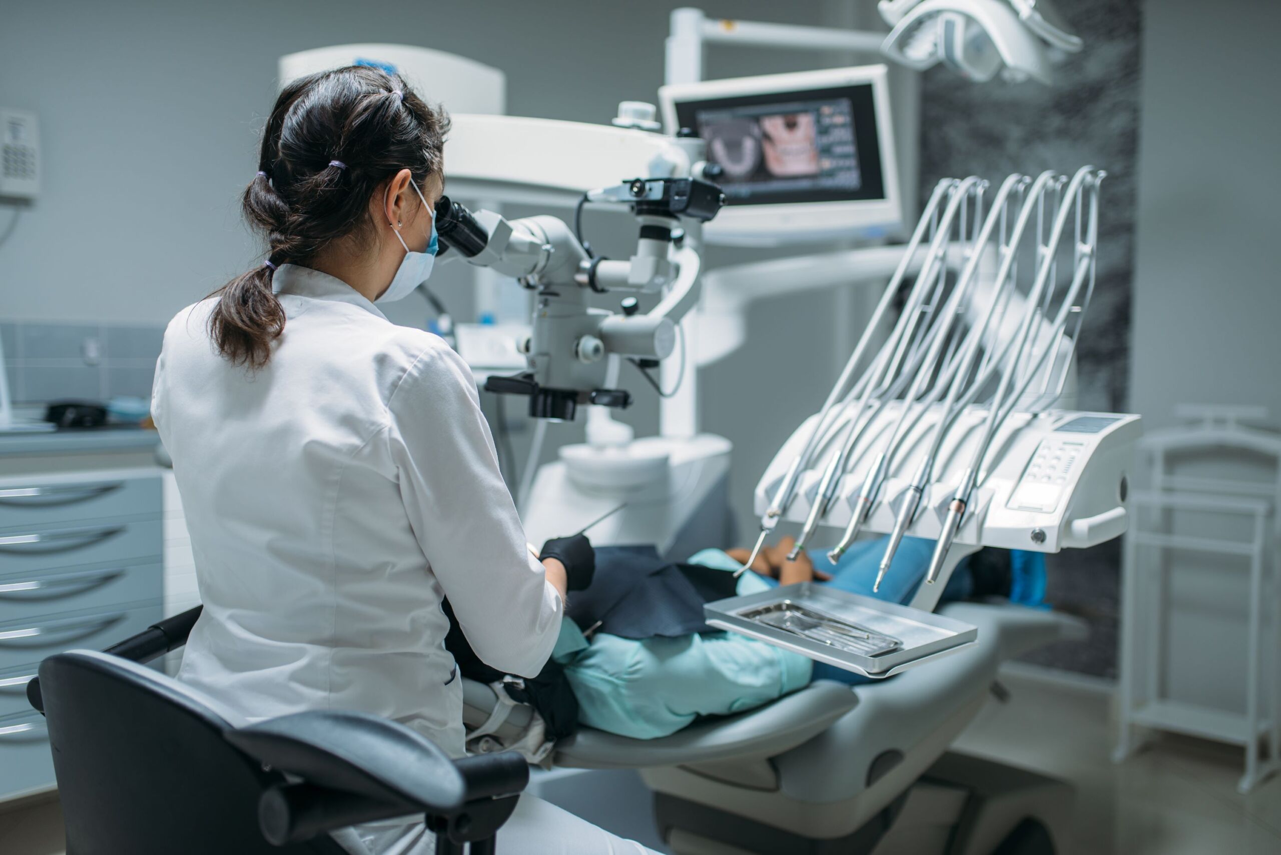 Modern dental technology and equipment at Birgul Klinik Turkey