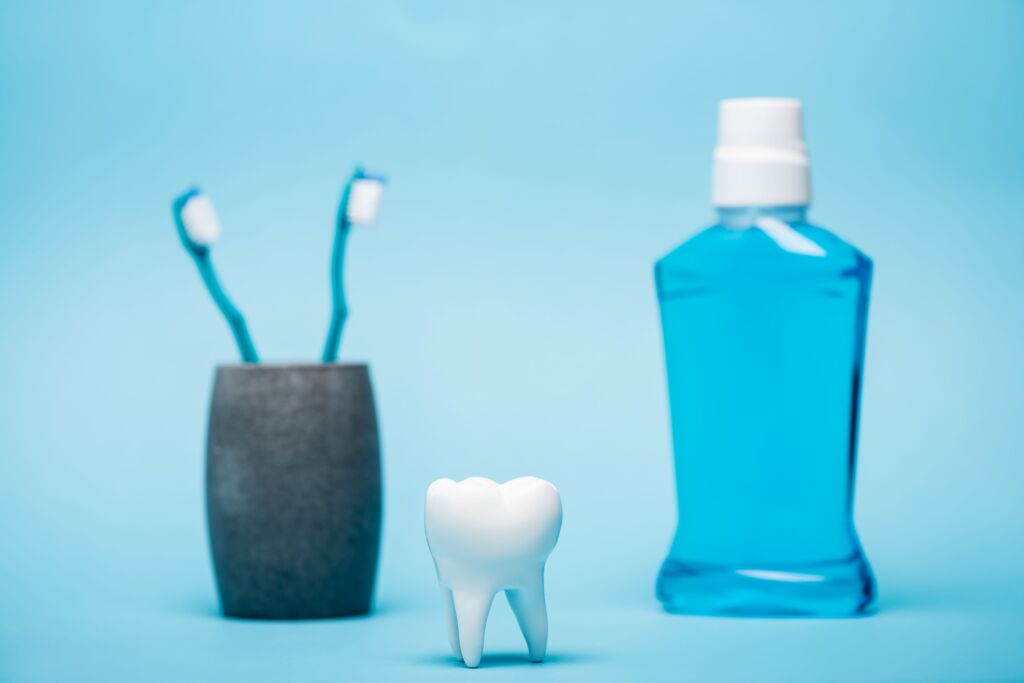 Zirconium crowns Turkey aftercare with toothbrushes and mouthwash